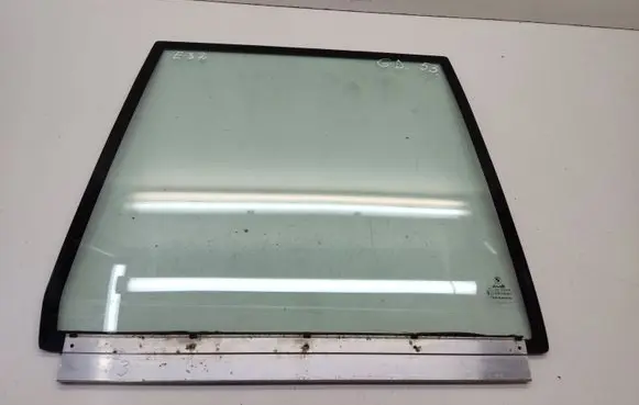 BMW 7 E32 Rear door window glass 43R001303