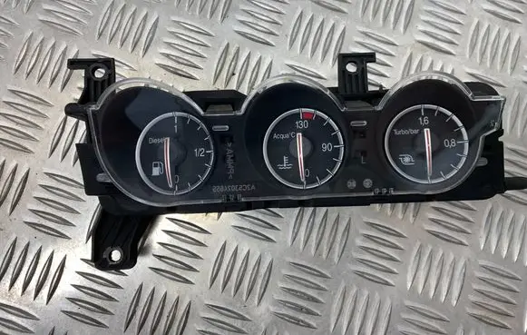 Alfa Romeo 159 Speedometer (instrument cluster) 60696626 290806 A2C53090933
