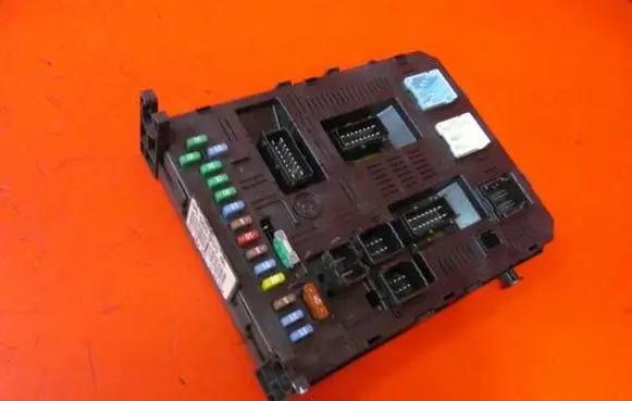 Citroen C4 I Comfort/convenience module 9656530580
