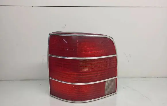 Volkswagen PASSAT B5 Rear/tail lights 393365 3B9945257