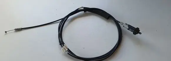 Toyota Prius+ (ZVW40) Fuel cap flap release cable 