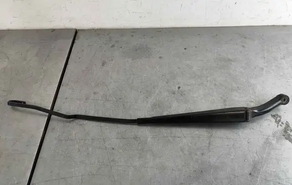 Volvo S60 Front wiper blade arm 8624246
