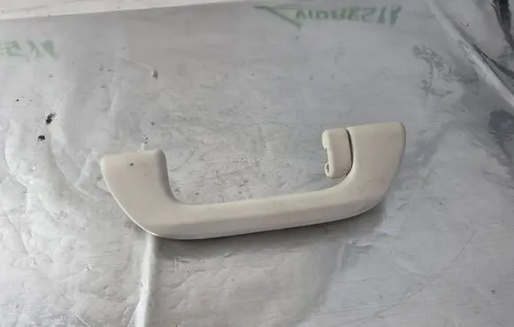 Honda CR-V Rear interior roof grab handle YR416L
