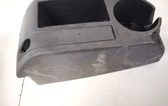 Volkswagen Jetta V Cup holder 1k5863323b