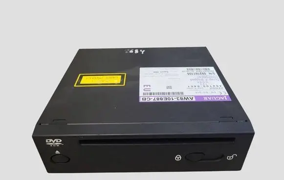 Jaguar XF X250 Navigation unit CD/DVD player AW8310E887CB 4621009451 092161105