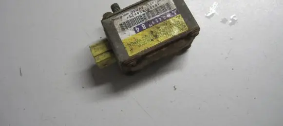 Mitsubishi Pajero Airbag deployment crash/impact sensor MR459784