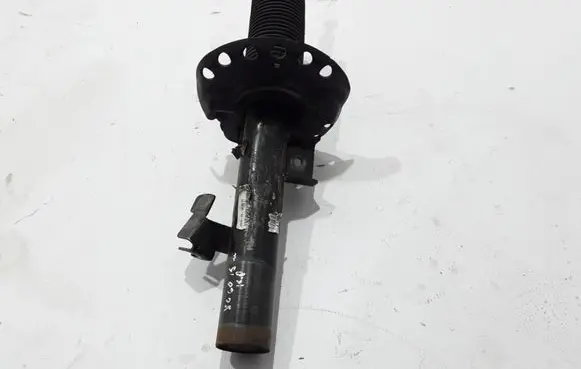 Volvo XC60 Front shock absorber/damper 31340474