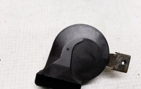 Volvo V70 Horn signal 49042