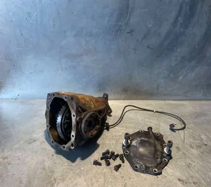 Mercedes-Benz E W124 Rear differential R1243513008