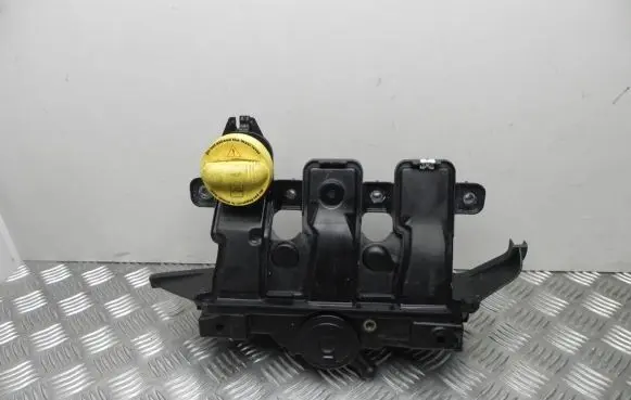 Nissan X-Trail T32 Intake manifold 118301003 VD16517