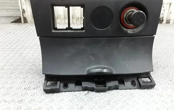 Car ashtray