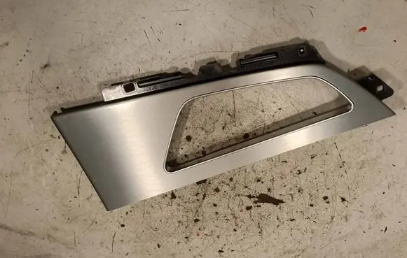 Audi Q7 4M Front door interior handle trim 4M0867469F