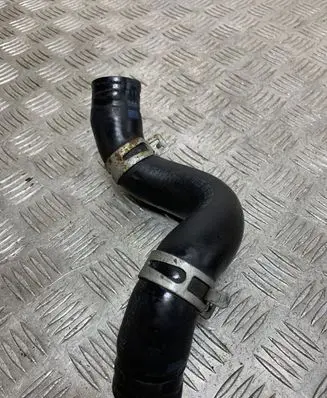 Hyundai Kona I Engine coolant pipe/hose 25414J9400
