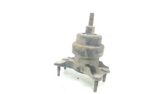Lexus RX 300 Engine mount bracket