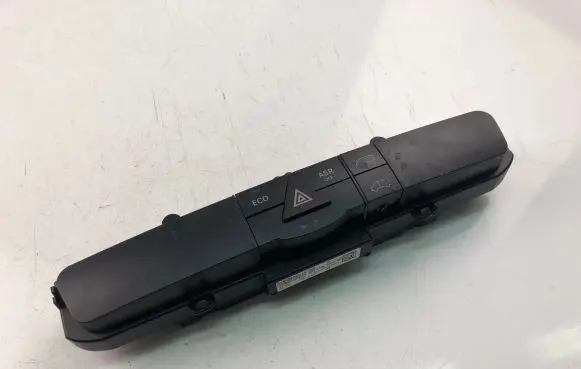 Mercedes-Benz Sprinter W906 Hazard light switch A9068701110