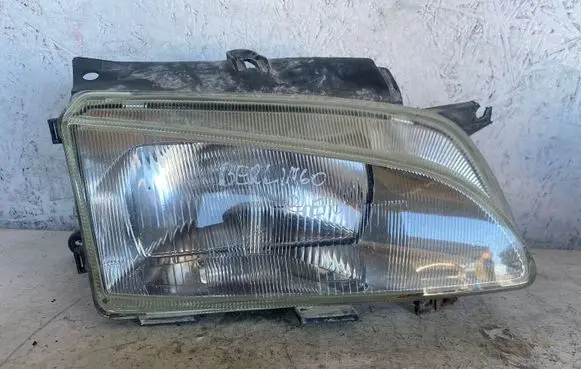 Citroen Berlingo Headlight/headlamp 67723005
