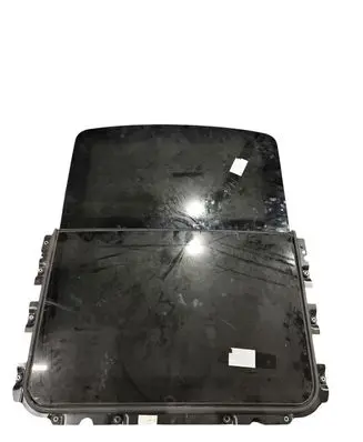 BMW 5 GT F07 Sunroof glass 72375949