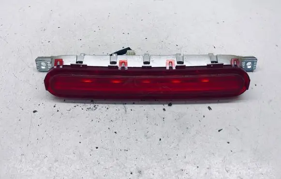 Toyota Corolla Verso AR10 Third/center stoplight