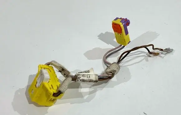 Skoda Rapid (NH) Airbag squib ring wiring 5F0971584