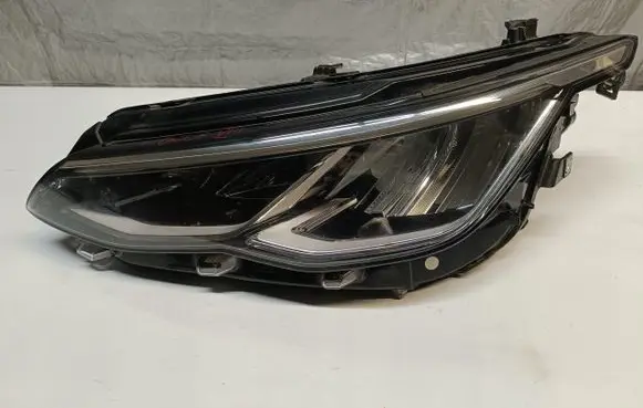 Volkswagen Golf VIII Headlight/headlamp 5H1941005B