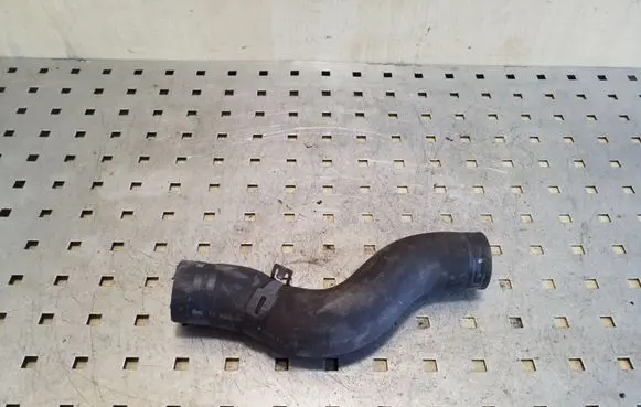 Nissan Qashqai Engine coolant pipe/hose