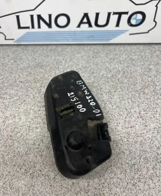BMW 3 E46 Tail light bulb cover holder 8374807