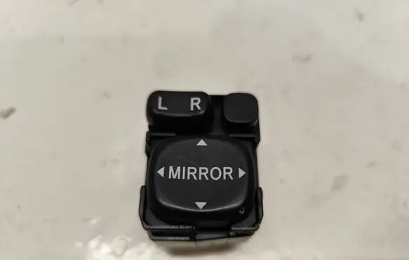 Subaru Forester SH Wing mirror switch 183606