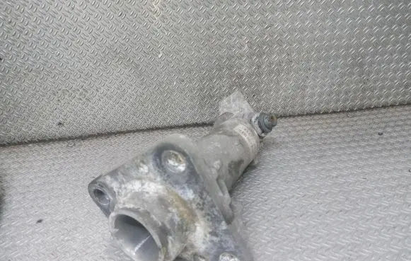Audi A4 S4 B6 8E 8H Front bumper mounting bracket 8E0807133