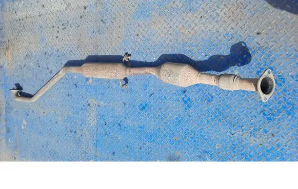 Toyota Avensis Verso Muffler/silencer 30H07