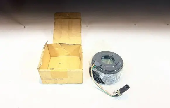 Skoda Octavia Mk4 Air conditioning (A/C) compressor (pump) 1J0820811