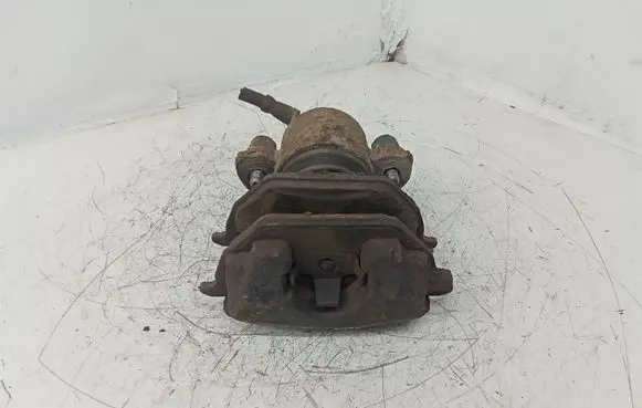 Skoda Fabia Mk1 (6Y) Front brake caliper