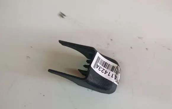 KIA Sportage Rear seat side bottom trim RH1913