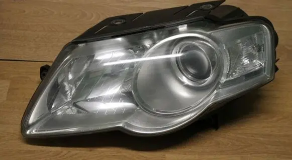 Volkswagen PASSAT B6 Headlight/headlamp 3C0941005R