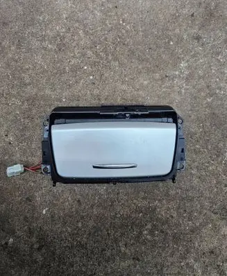 BMW 3 E92 E93 Ashtray (front) 7129555