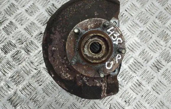 Peugeot 4007 Front wheel hub