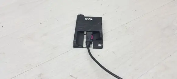 BMW 5 E60 E61 Bluetooth antenna 84506928461 921800002