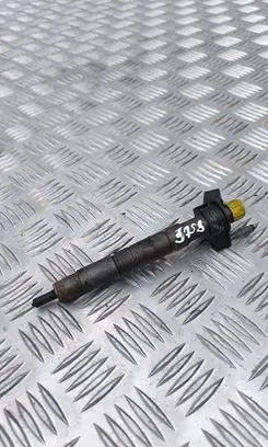 BMW 4 F36 Gran coupe Fuel injector 7823461 13537823461 0445117030