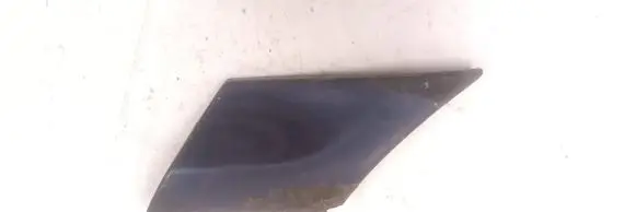 Volkswagen PASSAT B4 Front door trim (molding) 3A0853586A