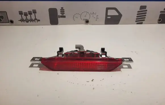 Toyota Corolla E120 E130 Third/center stoplight