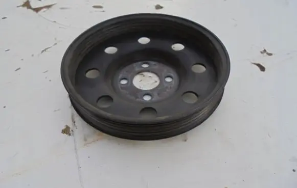 Suzuki Grand Vitara II Crankshaft pulley KOOPASOWE