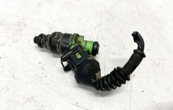 Audi A4 S4 B6 8E 8H Fuel injector 078133551bb