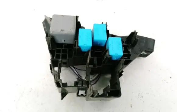 Toyota Hilux (AN120, AN130) Fuse box set
