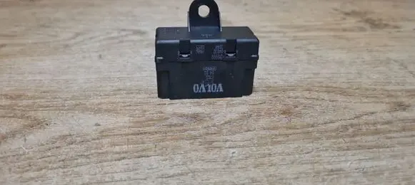 Volvo V70 Seat heating relay 9442947