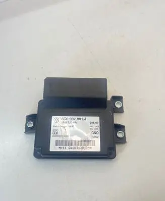 Volkswagen PASSAT B6 Hand brake control module 3C0907801J 16887301A