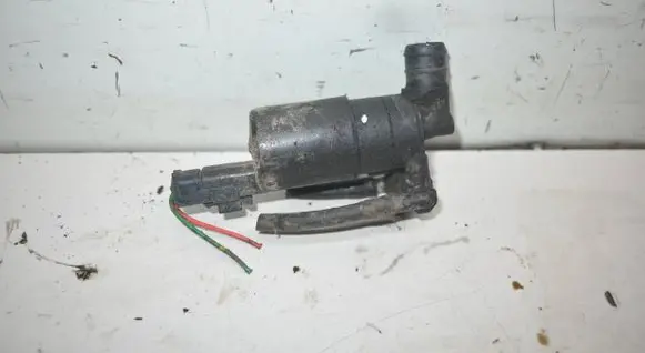 Citroen C4 I Windscreen/windshield washer pump 720299