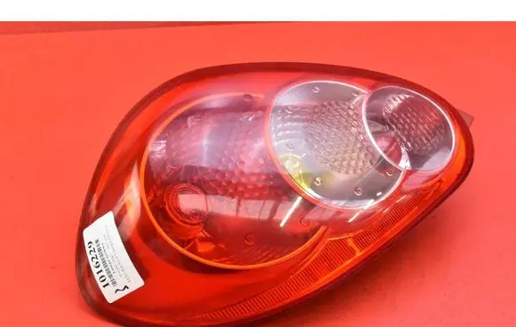 Rear/tail lights