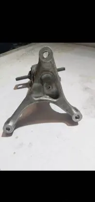 Tesla Model X Engine mount bracket