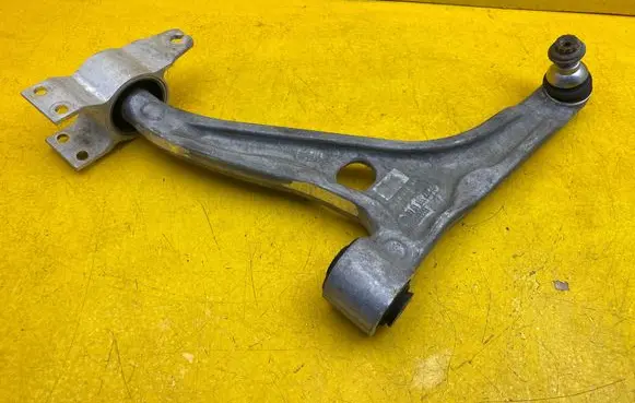 Mercedes-Benz A W177 Front control arm 2473331500