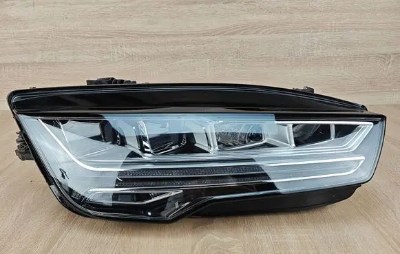 Audi A7 S7 4G Headlight/headlamp 4G8941034J