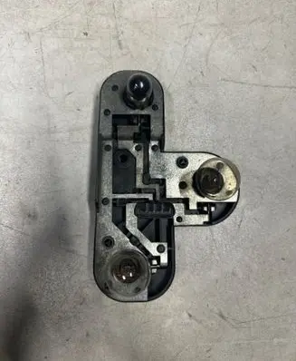 Ford S-MAX Tail light bulb cover holder 162493